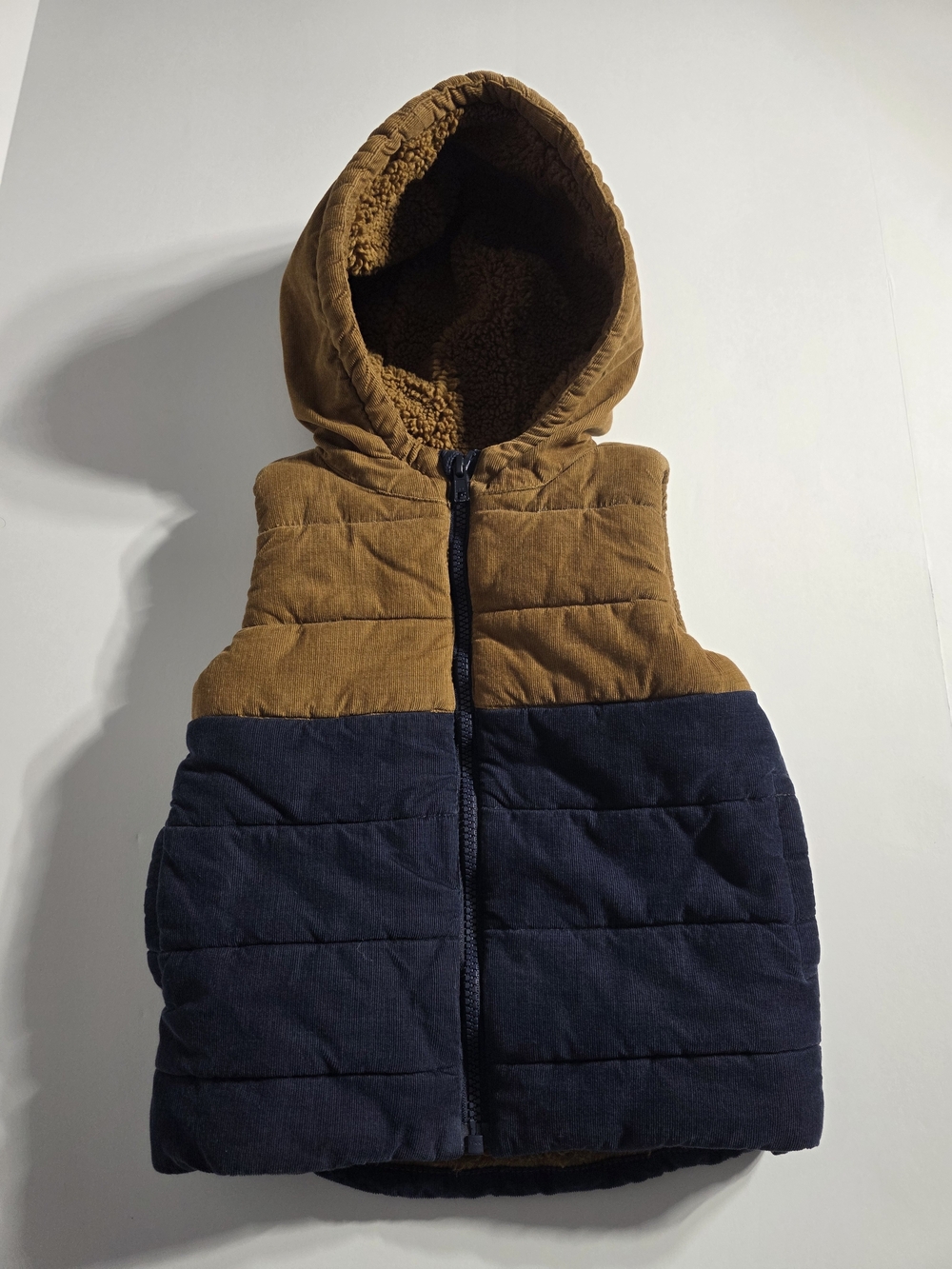 Tommy Bahama Toddler Hooded Puffer Vest Corduroy Colorblock Tan Navy Blue  3T